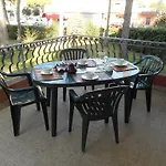 Апартаменты Casa Bianca Village *
