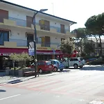 Casa Bianca Village * Λινιάνο Σαμπιαντόρο