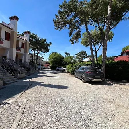 Casa Bianca Village Линьяно-Саббьядоро