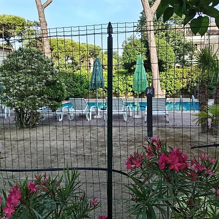 Casa Bianca Village *
