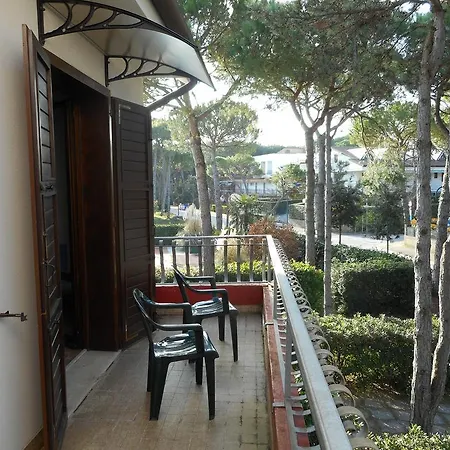 Апартаменты Casa Bianca Village Линьяно-Саббьядоро