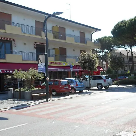 Casa Bianca Village * Линьяно-Саббьядоро